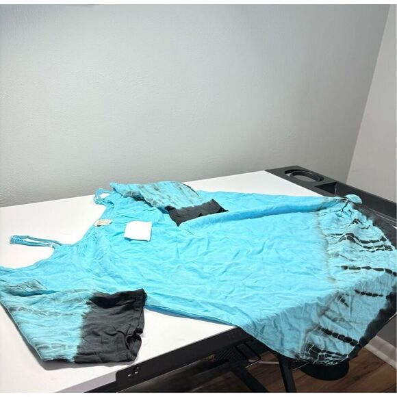 Blue & black tie dye off shoulder cover up nwt size small - Picture 1 of 6